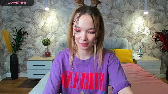 SusannJohnson online show from March 2025 12:34:02 PM