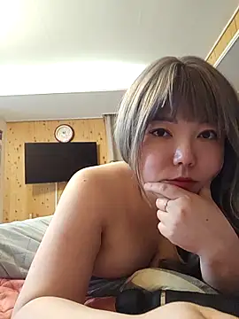 Snapshot of lunahong28 chatting on March 2025 08:32:02 AM lunahong28 online show from March 2025 08:32:02 AM