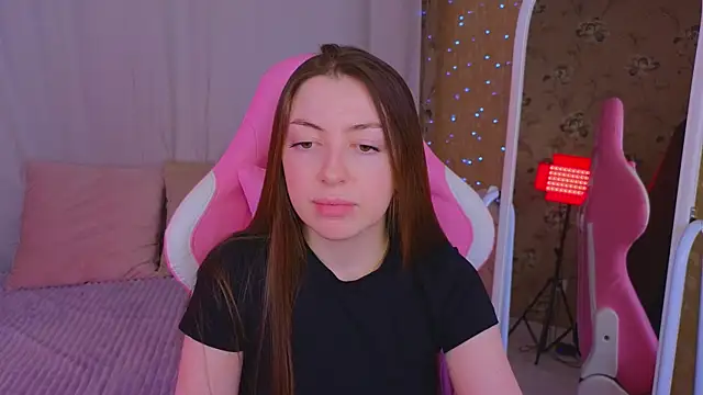 Ann moon   online show from March 2025 03:30:02 PM