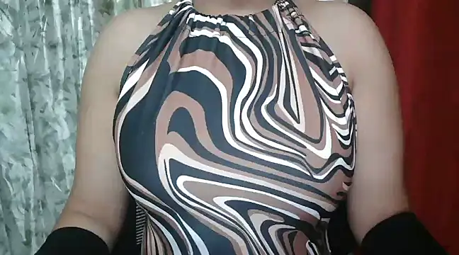 Snapshot of Heavenly_Gurl chatting on March 2025 10:03:01 AM Heavenly Gurl online show from March 2025 10:03:01 AM