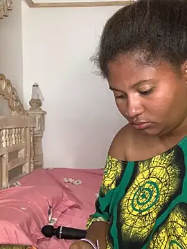 madell online show from February 2025 03:09:02 AM