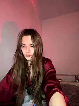 Snapshot of RayWillliams chatting on November 2025 11:58:01 AM RayWillliams online show from November 2025 11:58:01 AM