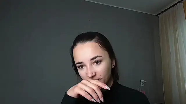 Eva Gloryy online show from June 2026 10:43:02 AM