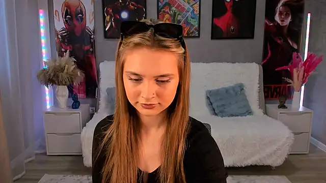 JinxTonks online show from October 2025 12:25:02 PM