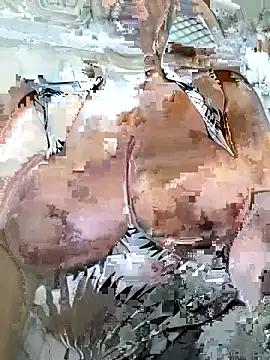 Snapshot of bubblendz1988 chatting on April 2026 02:42:01 PM bubblendz1988 online show from April 2026 02:42:01 PM