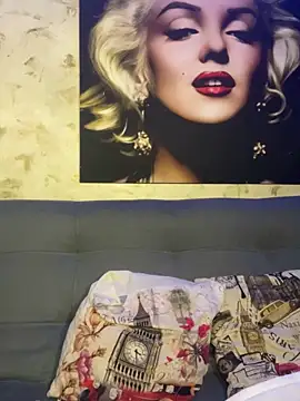 Lili  taylor online show from February 2025 01:43:02 PM