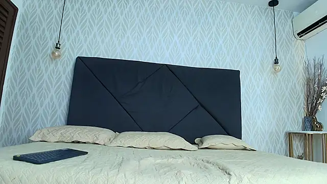 lorena medina online show from January 2025 07:34:02 PM