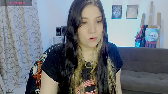 sharonnleon online show from November 2025 11:47:01 PM