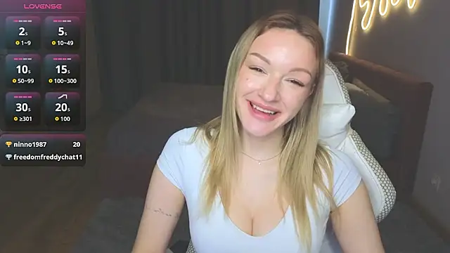 Snapshot of MargaretSweet1 chatting on March 2026 08:19:01 AM MargaretSweet1 online show from March 2026 08:19:01 AM