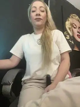 viktoria davis  online show from January 2026 09:40:02 PM