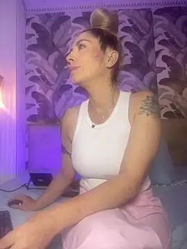 Snapshot of viktoria_davis_ chatting on April 2026 10:51:01 PM viktoria davis online show from April 2026 10:51:01 PM