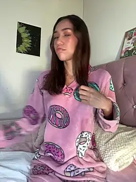 zoe storm online show from March 2025 06:04:02 PM