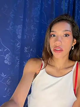 Snapshot of zoe_storm chatting on February 2026 01:35:02 AM zoe storm online show from February 2026 01:35:02 AM