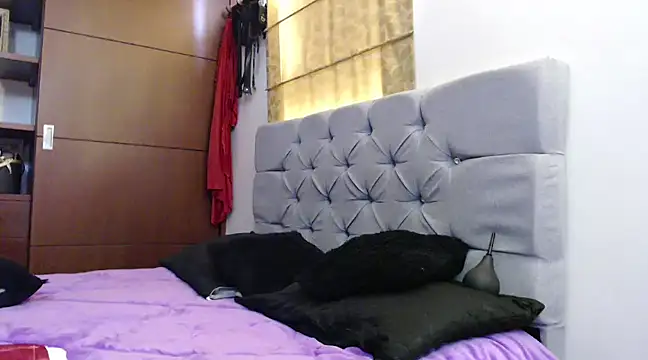 Snapshot of sachaclinford chatting on February 2025 01:17:02 PM sachaclinford online show from February 2025 01:17:02 PM