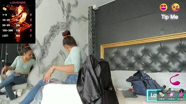 DalayMoore online show from September 2025 07:39:02 PM