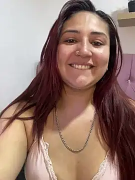Snapshot of tania_23 chatting on January 2025 07:40:01 PM tania 23 online show from January 2025 07:40:01 PM