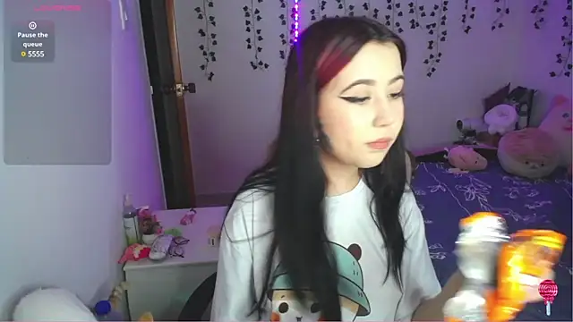 Snapshot of _codeline chatting on February 2025 01:00:01 AM codeline online show from February 2025 01:00:01 AM