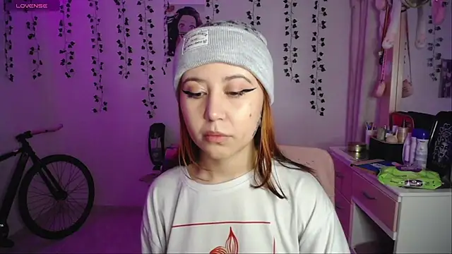 Snapshot of _codeline chatting on October 2025 03:40:01 AM codeline online show from October 2025 03:40:01 AM