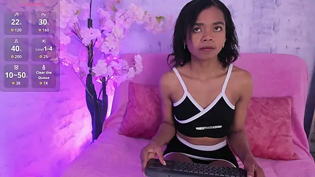 Gletty noa online show from October 2025 08:16:02 PM