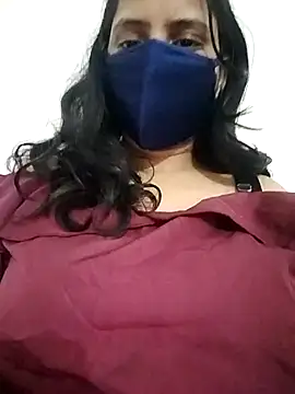 Snapshot of tasty_Chocobaar chatting on November 2025 07:44:01 AM tasty Chocobaar online show from November 2025 07:44:01 AM