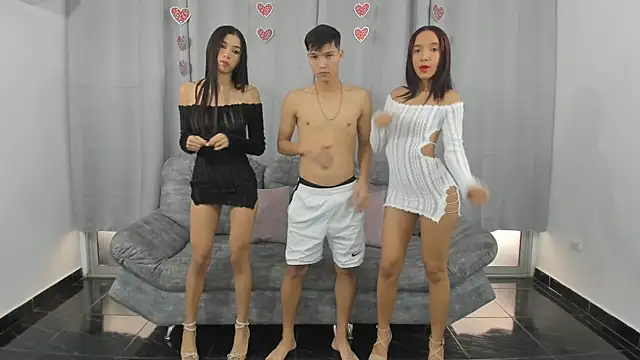 Snapshot of hotlittleones18 chatting on February 2025 02:35:02 PM hotlittleones18 online show from February 2025 02:35:02 PM