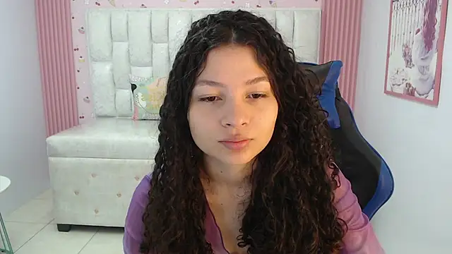 Snapshot of shalon_diaz_s chatting on September 2025 12:59:02 PM shalon diaz s online show from September 2025 12:59:02 PM