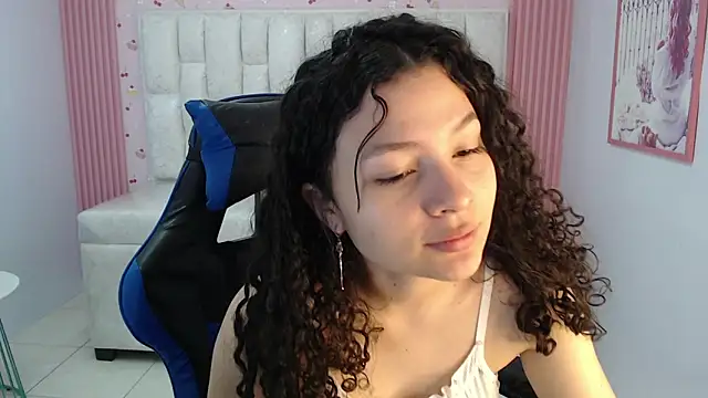 Snapshot of shalon_diaz_s chatting on September 2025 01:00:02 PM shalon diaz s online show from September 2025 01:00:02 PM