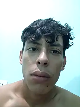 Maicol Garcia online show from October 2025 02:11:02 AM