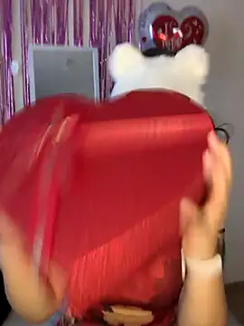 Snapshot of GinnyDelice chatting on February 2025 11:33:02 PM GinnyDelice online show from February 2025 11:33:02 PM