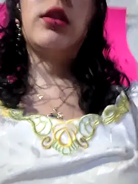 Snapshot of GinnyDelice chatting on March 2025 01:05:02 AM GinnyDelice online show from March 2025 01:05:02 AM