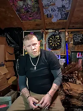 johnnybigcock83 online show from March 2025 10:04:02 PM