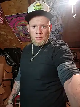 johnnybigcock83 online show from March 2025 01:20:02 AM