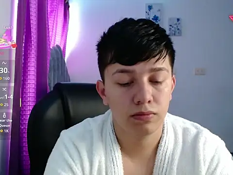 Snapshot of Alan_red chatting on September 2025 12:28:02 PM Alan red online show from September 2025 12:28:02 PM