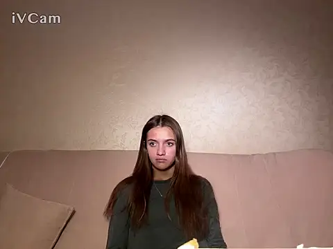 Snapshot of Katy__Cute chatting on September 2025 01:34:02 PM Katy Cute online show from September 2025 01:34:02 PM