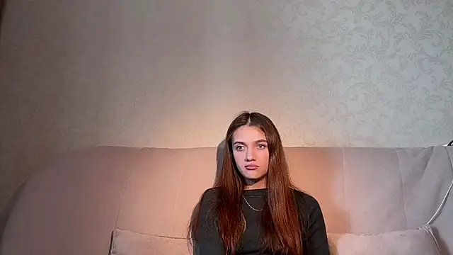 Snapshot of Katy__Cute chatting on September 2025 06:58:02 AM Katy Cute online show from September 2025 06:58:02 AM