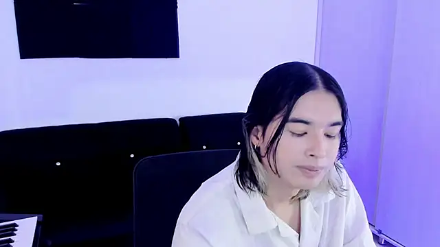 JordiWilld online show from November 2025 12:15:02 PM