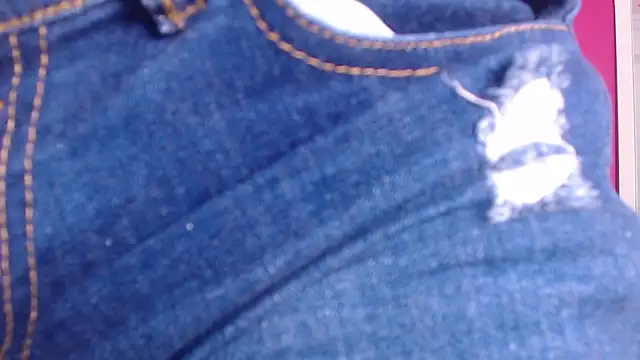 Snapshot of tinyy_whore18 chatting on October 2025 04:19:01 PM tinyy whore18 online show from October 2025 04:19:01 PM