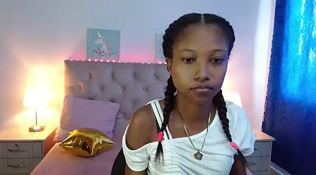 LITTLEDOLLHOT online show from January 2025 02:21:01 PM