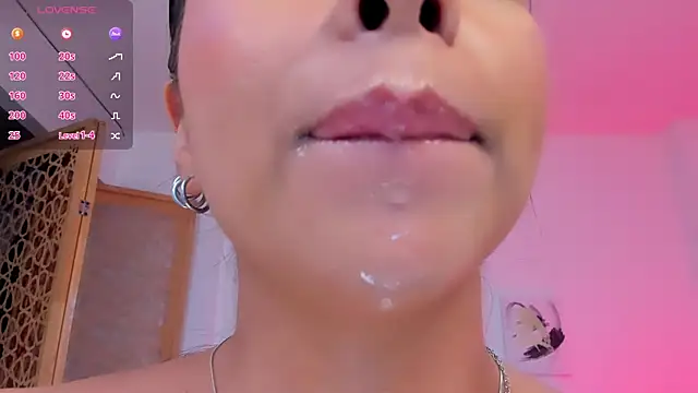 sophierooy22 online show from October 2025 01:17:02 AM