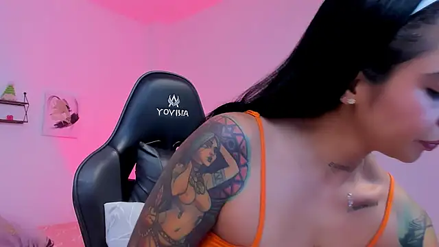 sophierooy22 online show from January 2026 05:23:02 AM