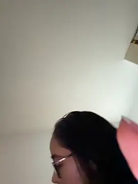 sophierooy22 online show from June 2026 05:48:01 PM