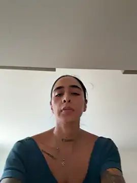 sophierooy22 online show from June 2026 09:45:01 PM