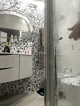 Greeneyes0820 online show from February 2025 02:13:02 PM