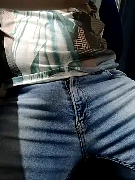 Snapshot of Greeneyes0820 chatting on November 2025 11:14:01 AM Greeneyes0820 online show from November 2025 11:14:01 AM