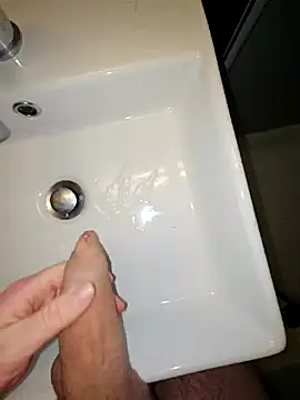 Snapshot of BigDick_97 chatting on January 2025 11:48:01 AM BigDick 97 online show from January 2025 11:48:01 AM