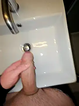 Snapshot of BigDick_97 chatting on January 2025 01:36:01 PM BigDick 97 online show from January 2025 01:36:01 PM