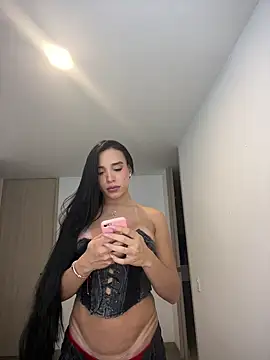 Snapshot of valerietnt chatting on February 2025 03:35:02 AM valerietnt online show from February 2025 03:35:02 AM