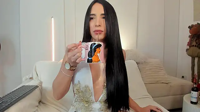 Snapshot of valerietnt chatting on December 2025 01:33:02 AM valerietnt online show from December 2025 01:33:02 AM