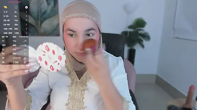 Ayha khalaf online show from October 2025 01:23:01 AM