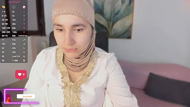 Ayha khalaf online show from October 2025 01:03:02 AM